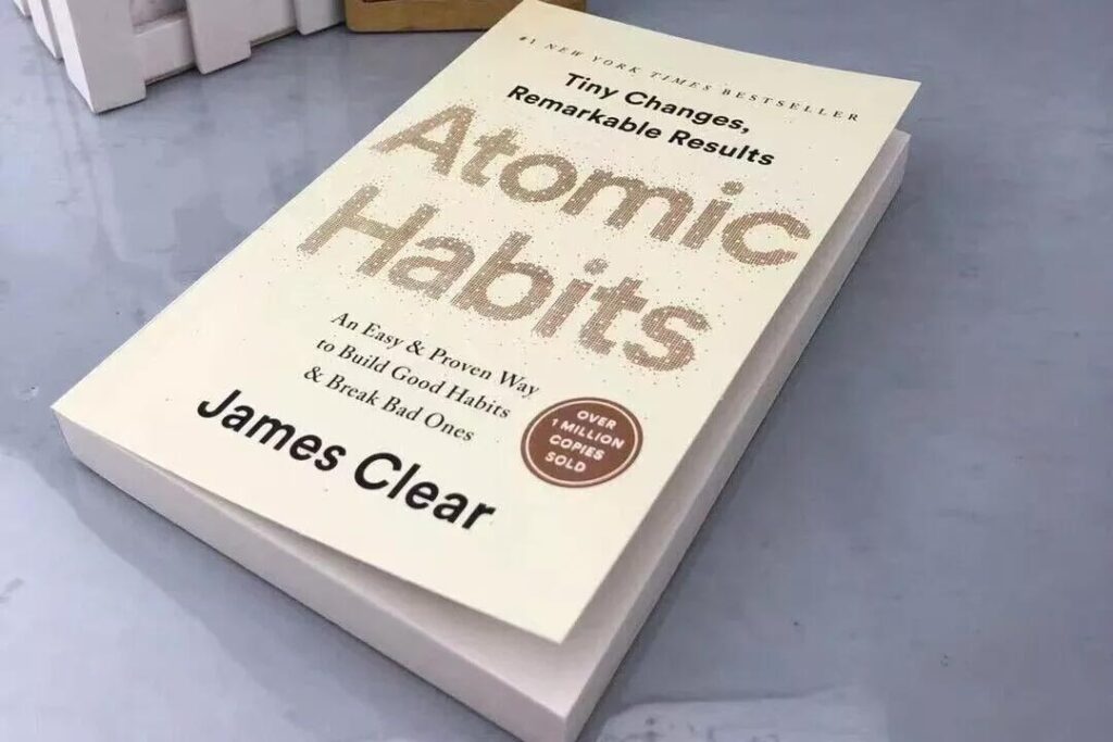 Atomic Habits - James Clear's Guide to Lasting Change